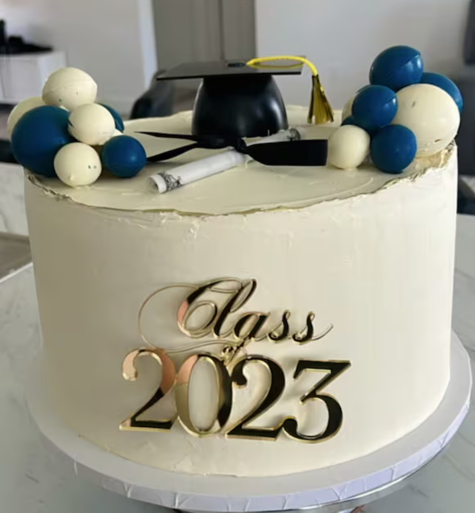 Class of 2024 Cake Charm